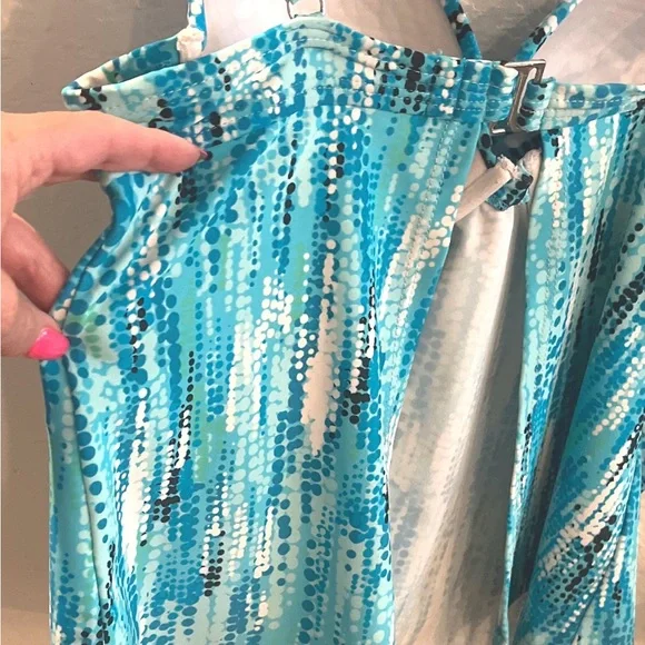 Maidenform Blue and White One-Piece Tankini Top with Custom Lift Padding - Picture 3 of 6